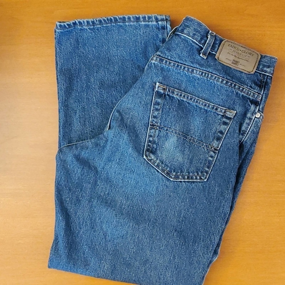 Faded Glory Relaxed Fit Jeans - Picture 2 of 7